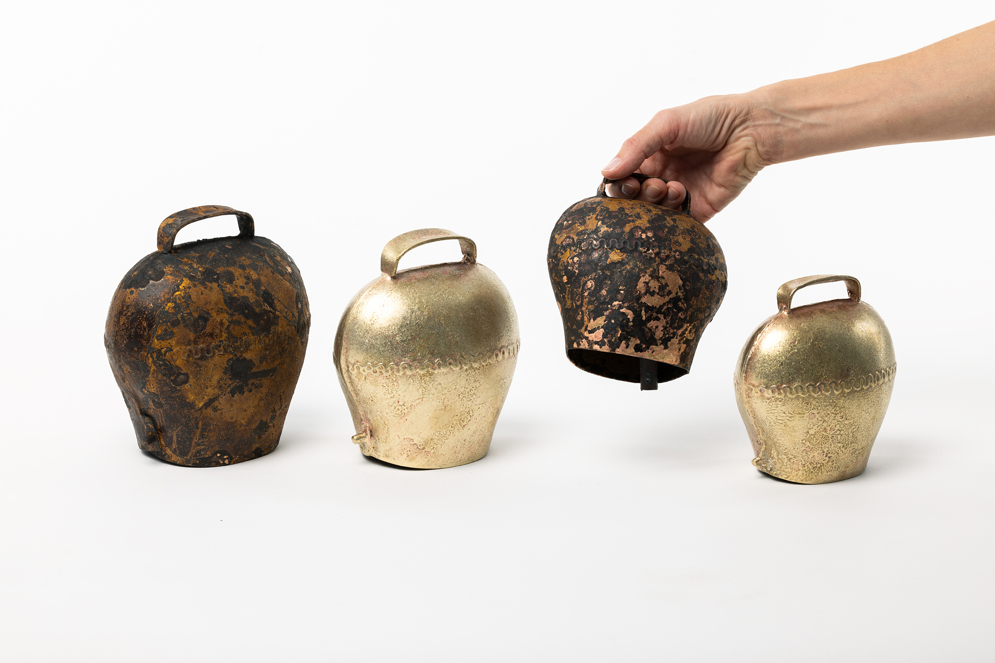 Glocke Schmiedeeisen Gold  ca.15x16,5cm