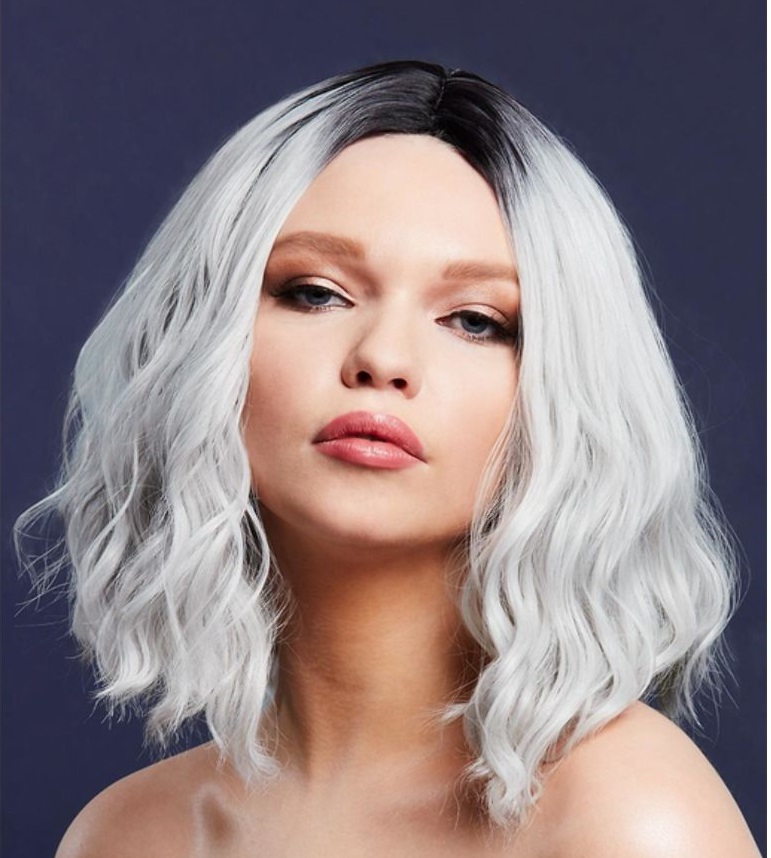 Wavy long  Bob Perücke ice-silver CARA Premium Qualität