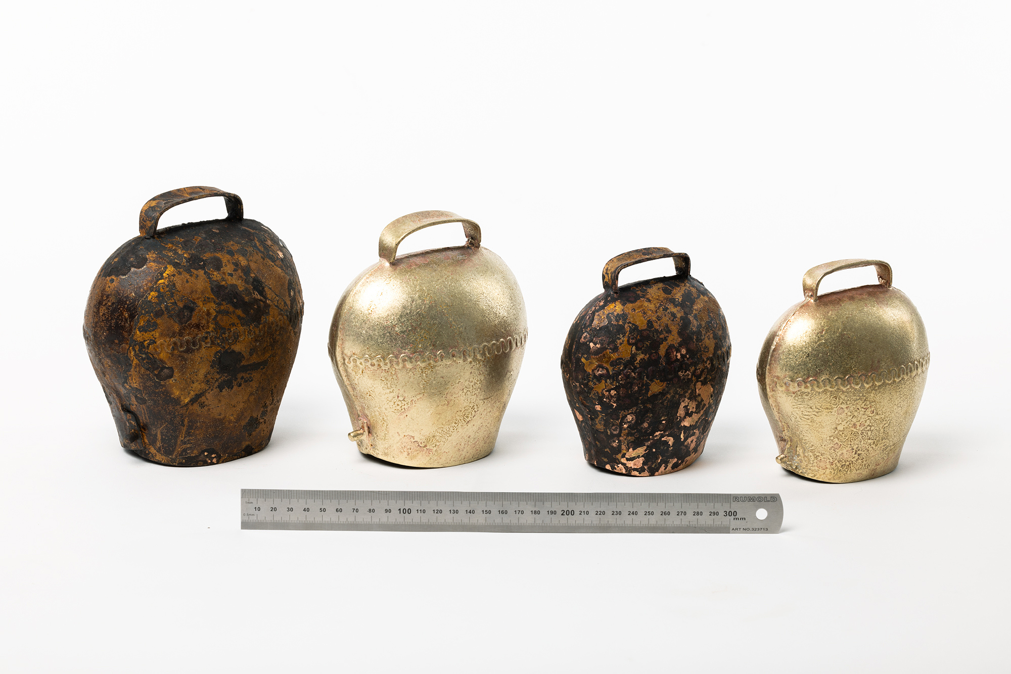 Glocke Schmiedeeisen Gold  ca.13x14cm