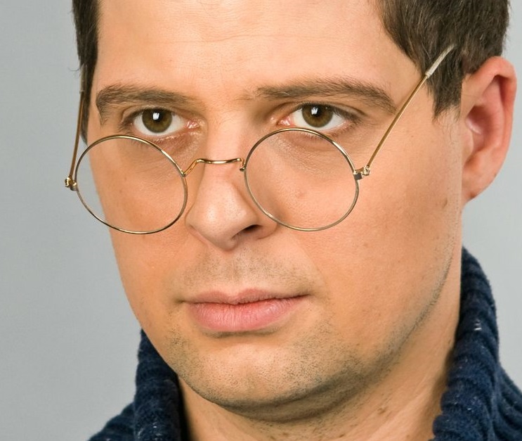 Runde Metallbrille mit Gläsern